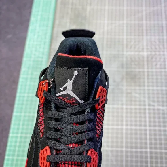 Air Jordan 4AJ4 Oreo black and red Vintage sneakers - Picture 7 of 9